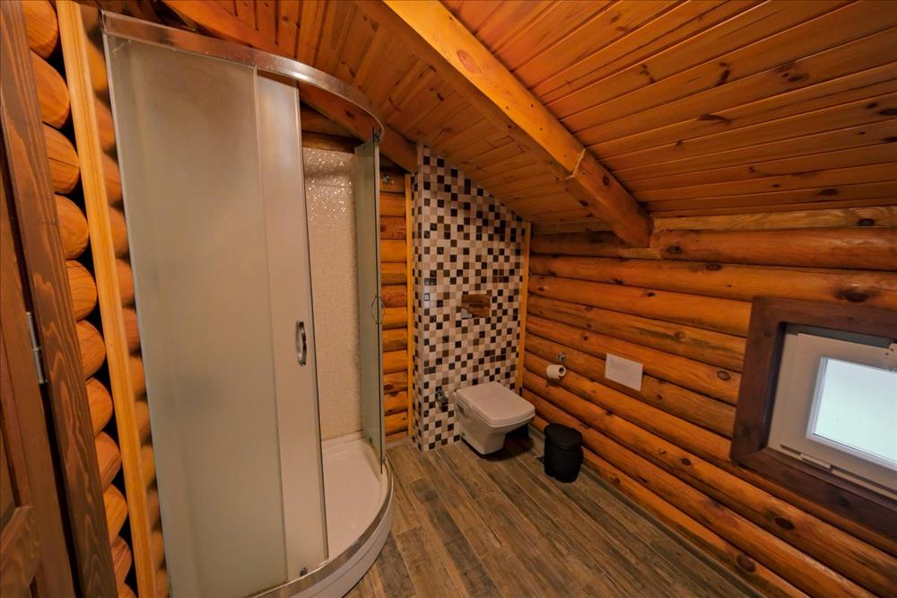 listing card gallery