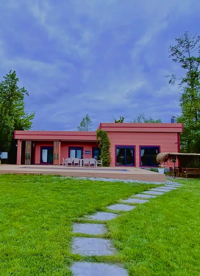 listing card gallery