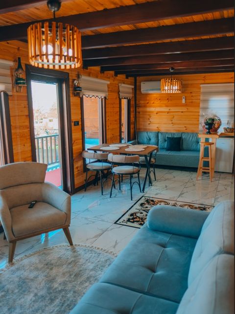 listing card gallery