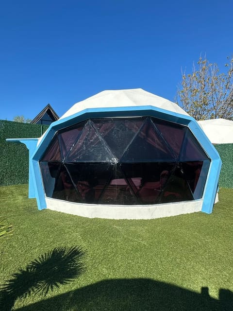 listing card gallery