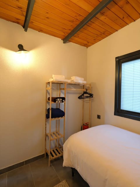 listing card gallery