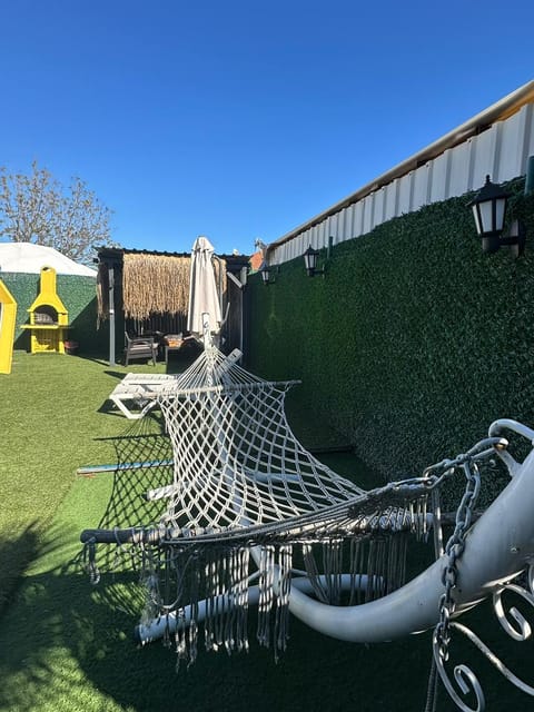 listing card gallery