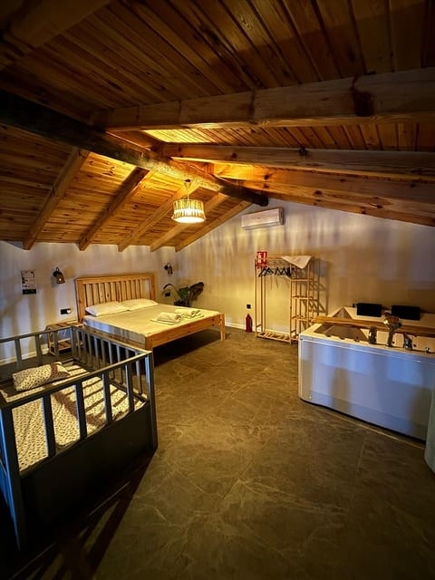 listing card gallery