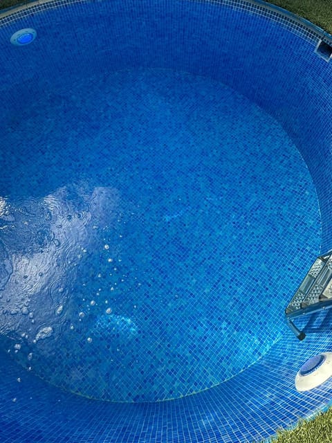 listing card gallery