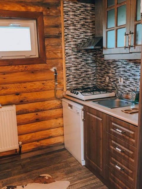 listing card gallery