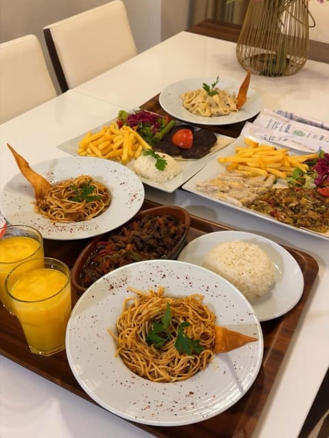 listing card gallery