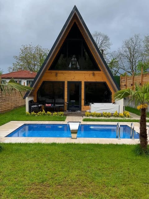 listing card gallery