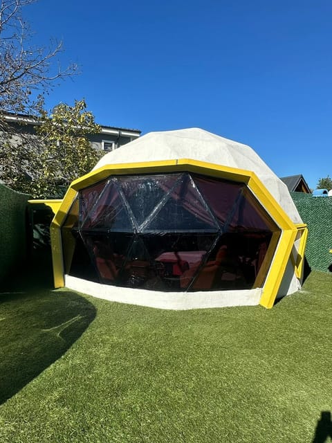 listing card gallery